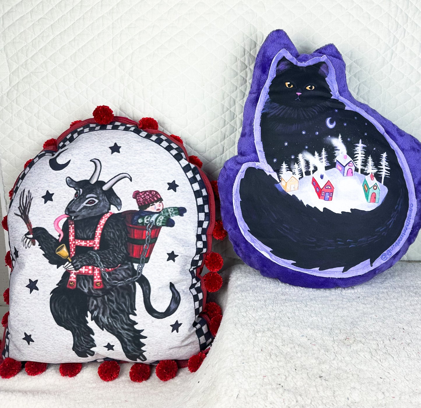 Yule Cat Throw Pillow