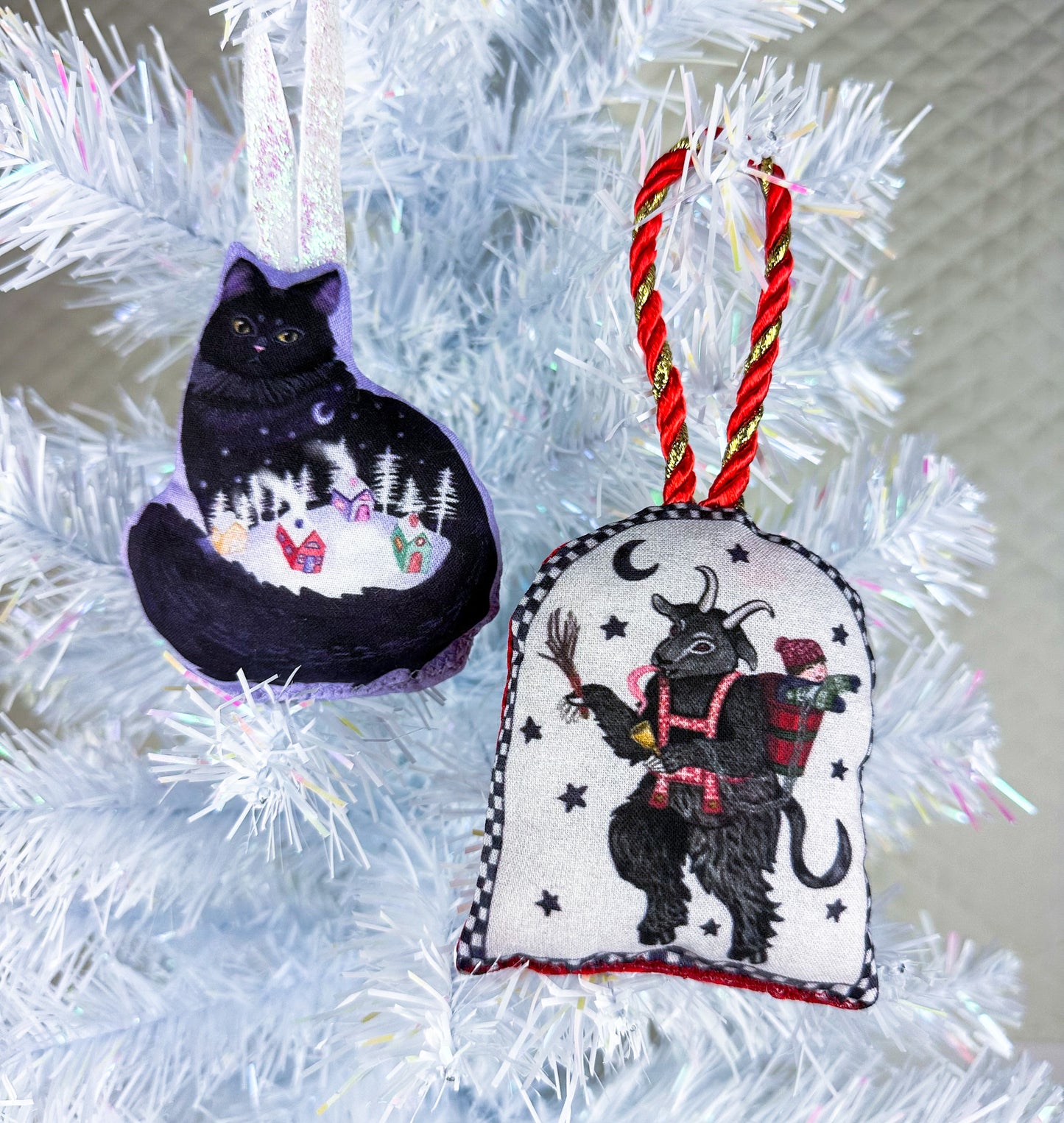 Yule Cat Ornament